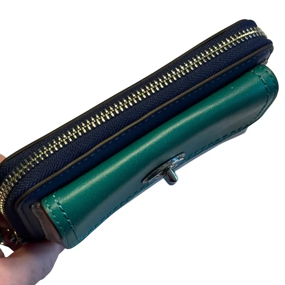 Vintage Coach leather color block blue green beige wristlet wallet clutch purse
